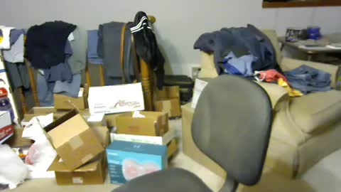 Snapshot of blemon32 chatting on September 28, 11:52 am Bob online show from September 28, 11:52 am