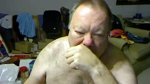 Snapshot of blemon32 chatting on January 28, 12:54 pm Bob online show from January 28, 12:54 pm