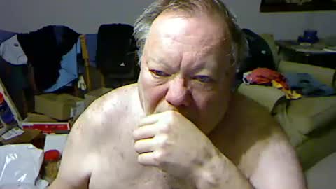 Snapshot of blemon32 chatting on March 9, 11:47 am Bob online show from March 9, 11:47 am