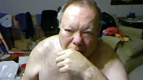 Snapshot of blemon32 chatting on January 17, 12:10 pm Bob online show from January 17, 12:10 pm