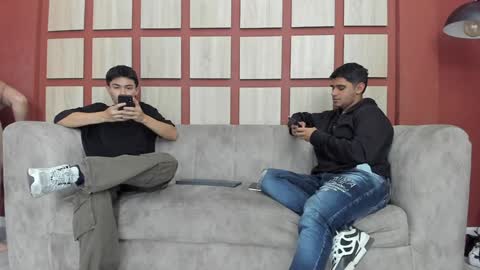Snapshot of bless_my_neighbor chatting on January 19, 1:00 am The Best Models online show from January 19, 1:00 am