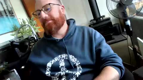 blue_eyes_kiwi online show from January 4, 5:27 am