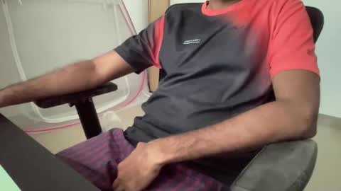 Snapshot of blue_streak3290 chatting on October 29, 11:13 am blue_streak3290 online show from October 29, 11:13 am