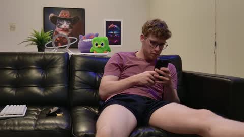blueeyedtallguy online show from October 3, 1:43 am