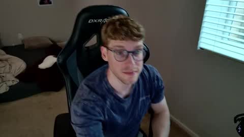 blueeyedtallguy online show from June 10, 3:08 am