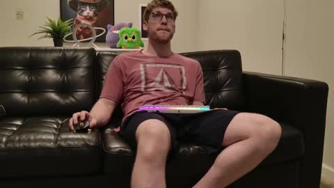 blueeyedtallguy online show from October 8, 2:05 am