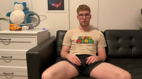 blueeyedtallguy online show from December 21, 3:14 am