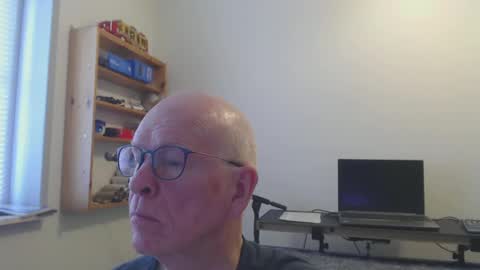 Snapshot of blueeyesn8 chatting on January 20, 9:46 am blueeyesn8 online show from January 20, 9:46 am