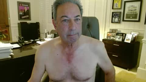 blueisles online show from November 26, 9:40 pm