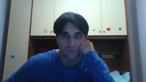 bluejoee online show from December 17, 7:20 pm