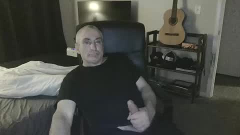 Snapshot of blueyesforyou2nit chatting on February 24, 7:33 am blueyesforyou2nit online show from February 24, 7:33 am