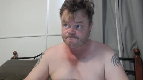 Snapshot of bob123478 chatting on December 10, 1:18 am bob online show from December 10, 1:18 am