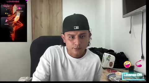 Bob  INDEPENDENT MODEL online show from October 13, 11:55 pm