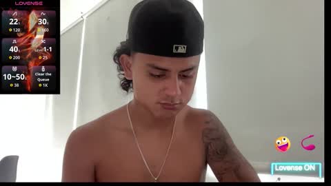 Bob  INDEPENDENT MODEL online show from October 22, 1:15 pm