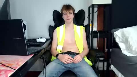 bobby72738 online show from October 12, 2:38 am