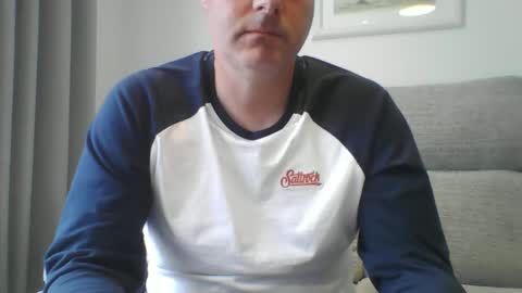 bobby_113 online show from March 24, 11:48 am