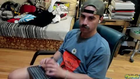 bobbydfw online show from May 9, 2:34 am