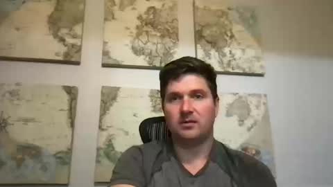 Snapshot of bobbylightfoot3 chatting on October 17, 3:10 am bobbylightfoot3 online show from October 17, 3:10 am