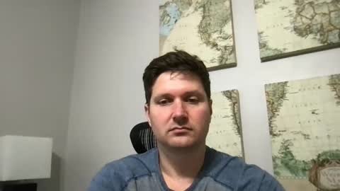 Snapshot of bobbylightfoot3 chatting on February 14, 10:15 pm bobbylightfoot3 online show from February 14, 10:15 pm