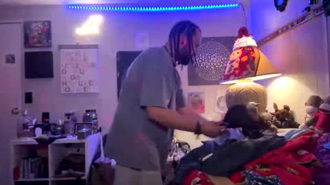 bobbyq2969 online show from November 17, 4:48 am