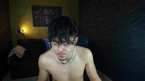 BodhiHayes online show from March 1, 10:04 am