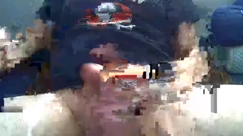 Snapshot of bodombass2 chatting on February 10, 7:28 pm bodombass2 online show from February 10, 7:28 pm