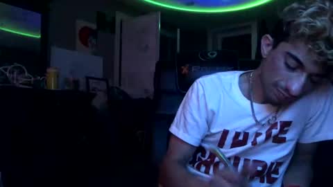 Sailorartemis online show from October 16, 8:55 am