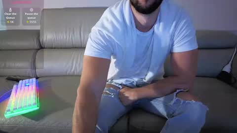 boiteasex online show from April 16, 4:23 am