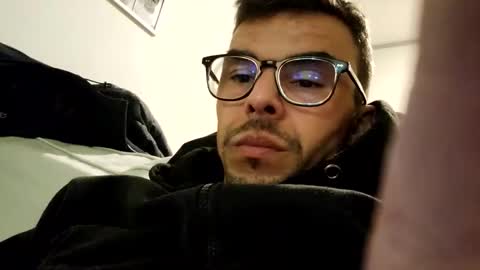 Snapshot of bomale89 chatting on January 21, 9:04 pm bomale89 online show from January 21, 9:04 pm