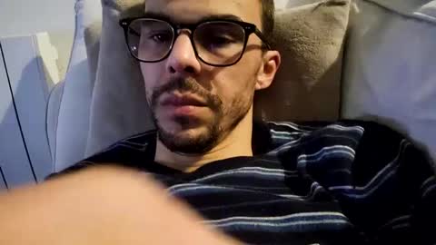 Snapshot of bomale89 chatting on February 11, 10:07 pm bomale89 online show from February 11, 10:07 pm