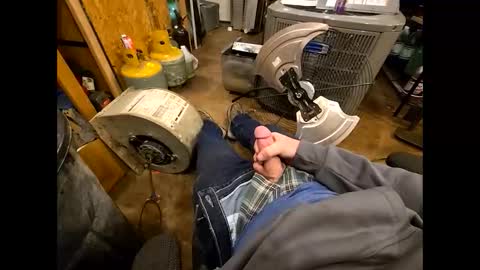 bombinshaman online show from December 4, 4:36 pm