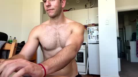 Snapshot of bondi333 chatting on December 13, 2:43 am Bondi online show from December 13, 2:43 am