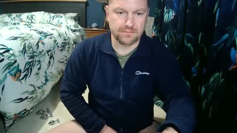 Snapshot of boomtime79 chatting on December 9, 1:15 pm Boomtime79 online show from December 9, 1:15 pm