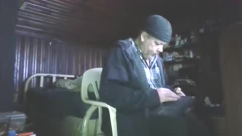 Booshwa online show from April 19, 5:18 am