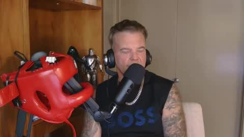 BOSS online show from October 30, 6:20 pm