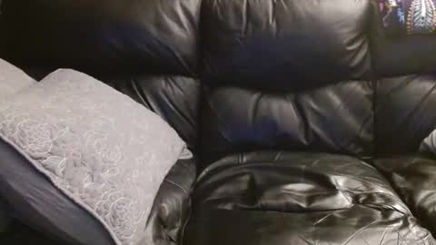 bostonguy1969 online show from December 21, 5:04 am