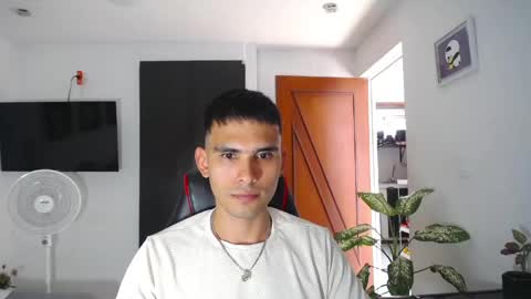 Andy online show from May 9, 9:16 pm