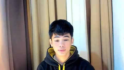 HI IM JAMES DONT FORGET GIVE ME THUMBS UP AND JOIN TO MY FANCLUB online show from March 12, 10:50 pm