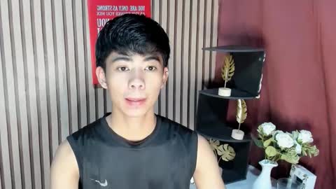 Snapshot of boynextdoor4ux chatting on September 11, 6:45 am HI IM JAMES DONT FORGET GIVE ME THUMBS UP AND JOIN TO MY FANCLUB online show from September 11, 6:45 am