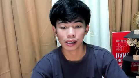 Snapshot of boynextdoor4ux chatting on October 11, 5:50 pm HI IM JAMES DONT FORGET GIVE ME THUMBS UP AND JOIN TO MY FANCLUB online show from October 11, 5:50 pm