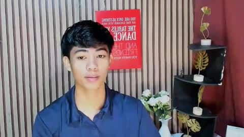 Snapshot of boynextdoor4ux chatting on September 8, 3:33 pm HI IM JAMES DONT FORGET GIVE ME THUMBS UP AND JOIN TO MY FANCLUB online show from September 8, 3:33 pm