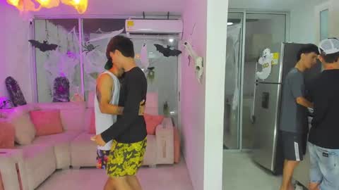 JHON  ARES  AND NEID online show from October 5, 6:28 am