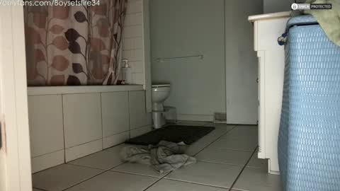 boysetsfire34 online show from October 7, 7:51 pm