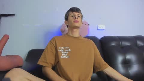 Paul and Max online show from January 7, 7:49 pm