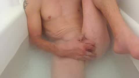 Snapshot of bp197869 chatting on December 28, 2:22 am CAM2CAM LOVE JUST TO HAVE FUN online show from December 28, 2:22 am