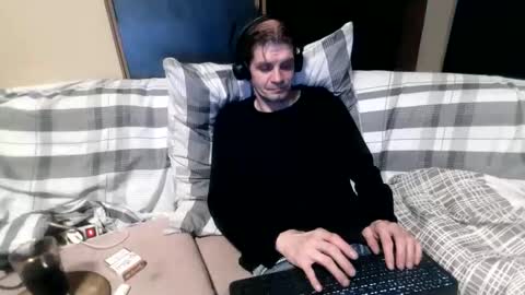 bponie1 online show from November 7, 11:41 pm