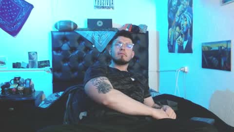 brad hot boy online show from October 11, 9:52 pm