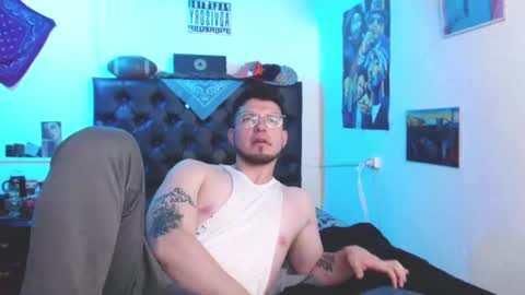 brad hot boy online show from January 21, 6:11 pm