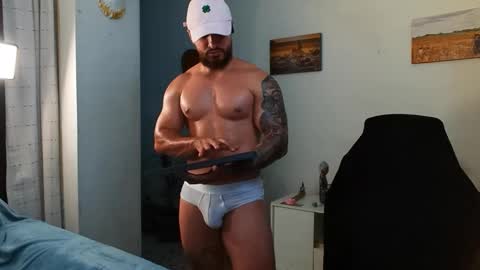 Snapshot of bradley_martinez chatting on September 26, 10:07 pm Bradley Martinez online show from September 26, 10:07 pm