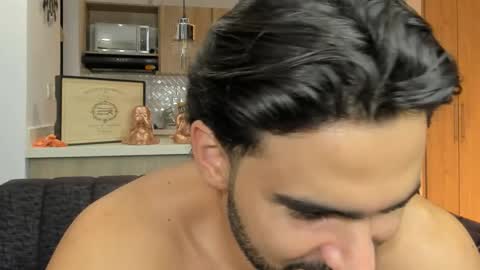 bradleymartin7 online show from October 30, 2:35 am